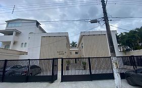 Casa Lelis - Descanso para a família e seu pet, pertinho do mar - praia Guarujá - SP